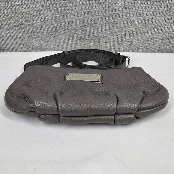 MARC JACOBS GRAY MINI CROSSBODY BAG WORKWEAR PEBBLED LEATHER MODEL: M0009470 - Picture 11 of 16